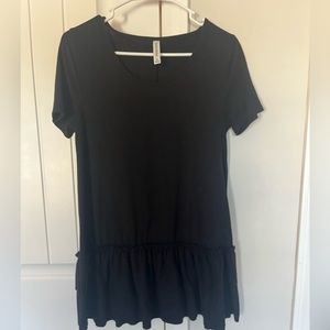 Black flowy top. Super comfy